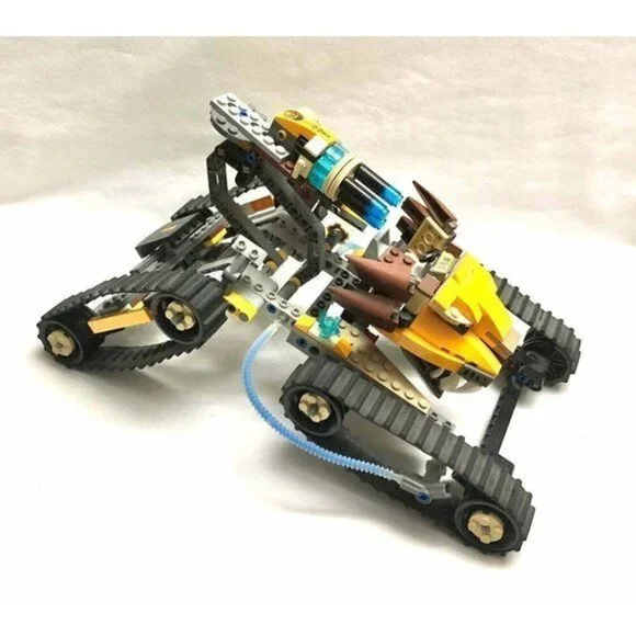 LEGO Legend of Chima Laval Royal Fighter Not Complete Parts - Picture 5 of 6